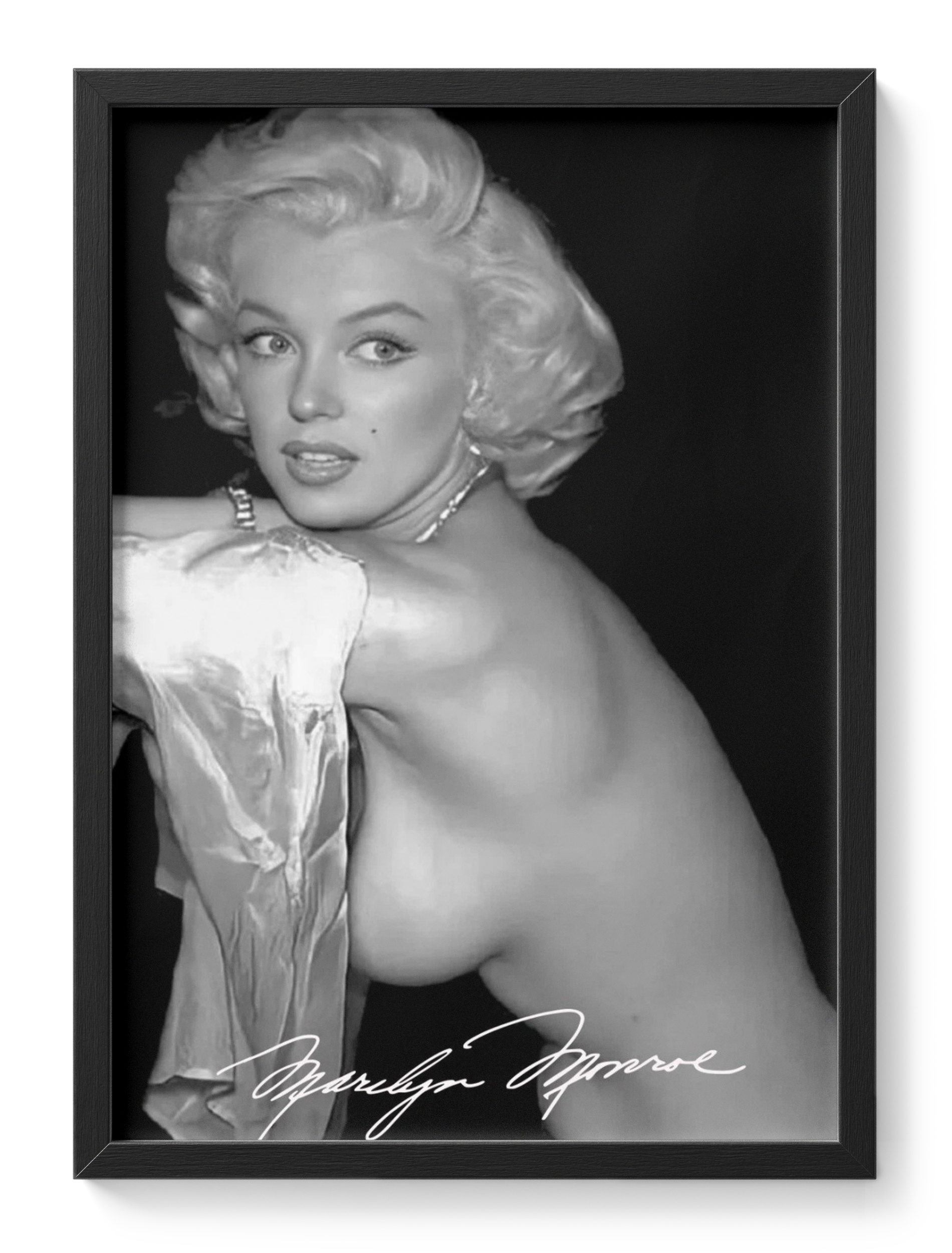 Marilyn Monroe Blonde Bombshell Signed Classic Photo — main view