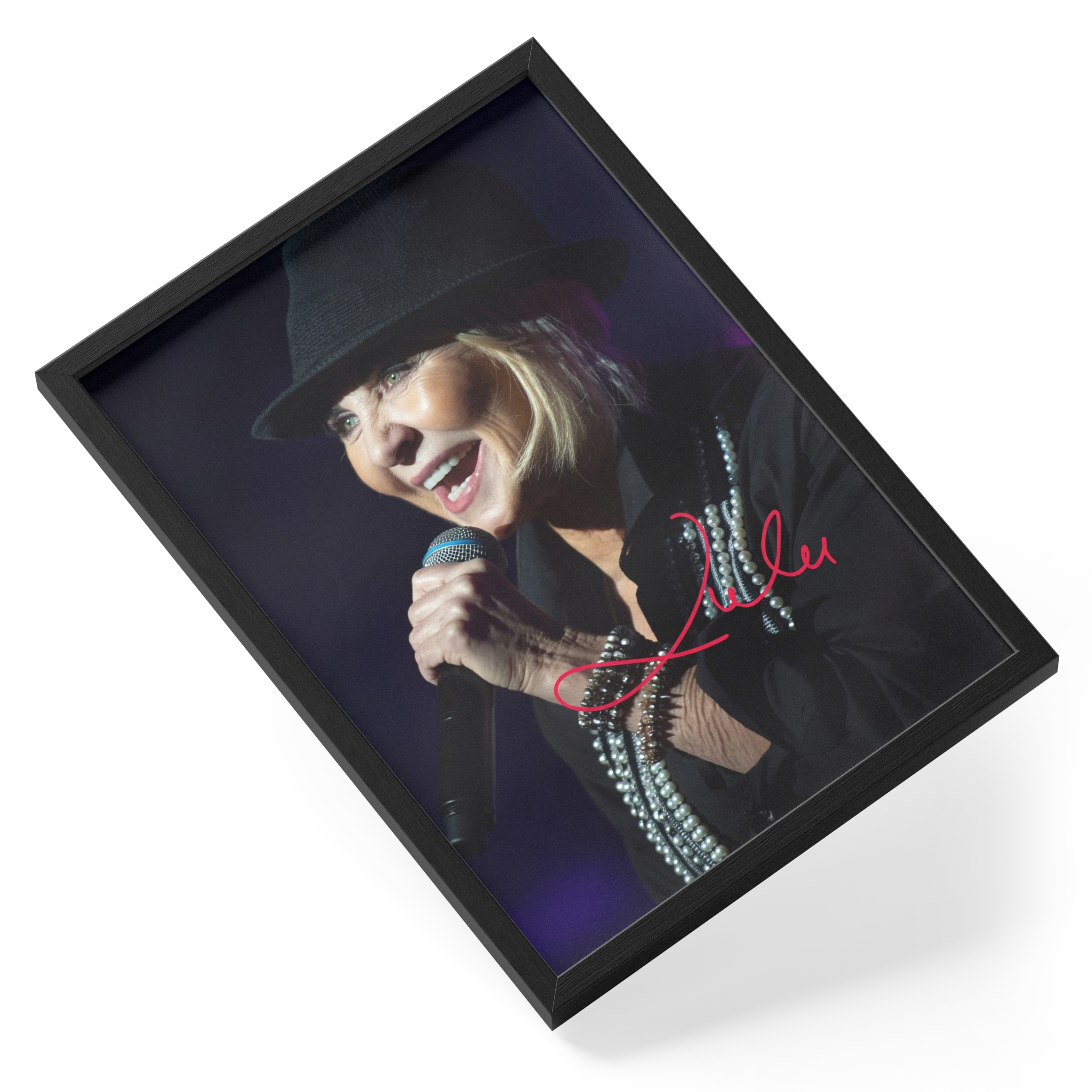 Lulu Singer British Pop Shout Portrait Signed — angled view