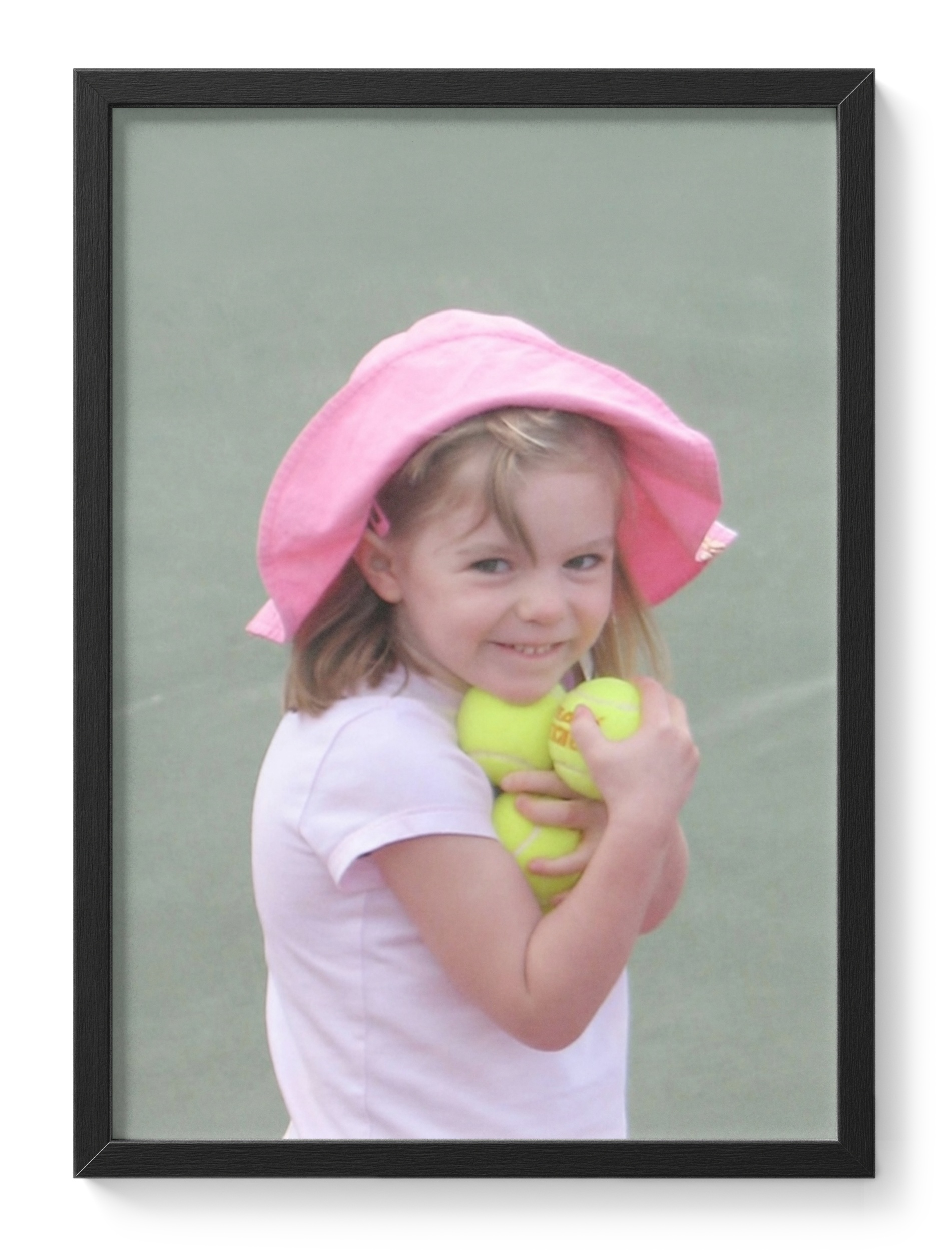 Madeleine Mccann Missing Child Portugal Portrait Photo — main view