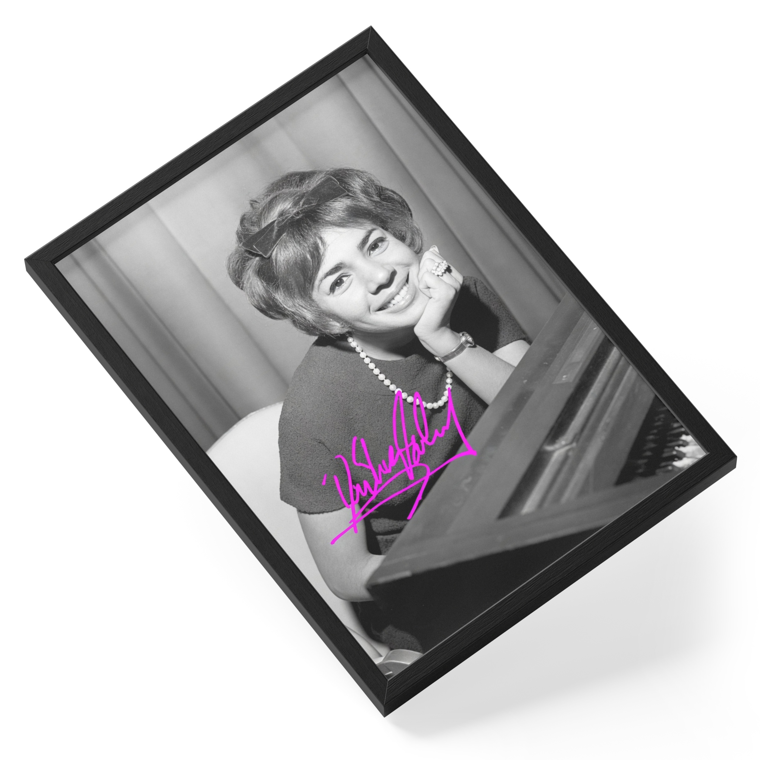 Shirley Bassey Singer Bond Theme Diva Portrait Signed — angled view